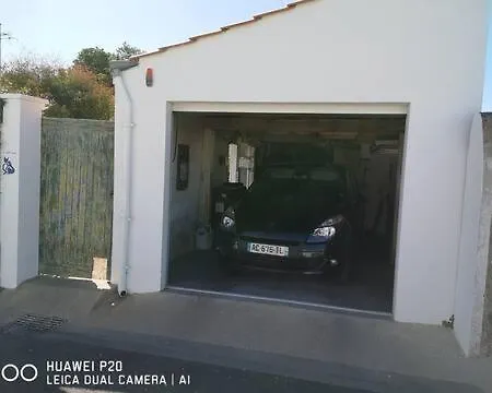 Le Bleu Parentale Cuisine Partagee Quarto em Acomodações Particulares Beauvoir-sur-Mer