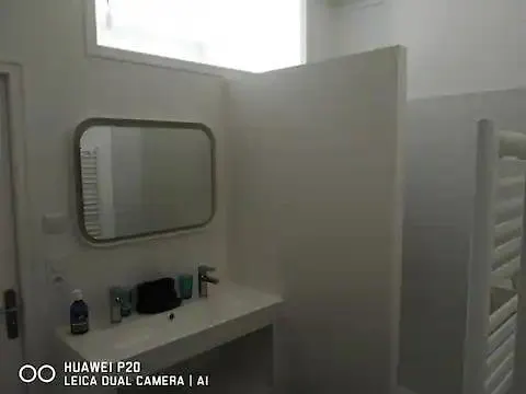 Le Bleu Parentale Cuisine Partagee Pansiyon Beauvoir-sur-Mer