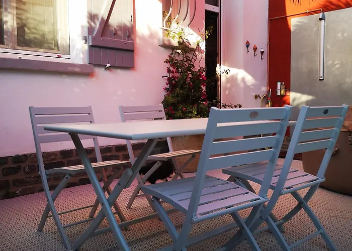 Le Bleu Parentale Cuisine Partagee Pansiyon Beauvoir-sur-Mer